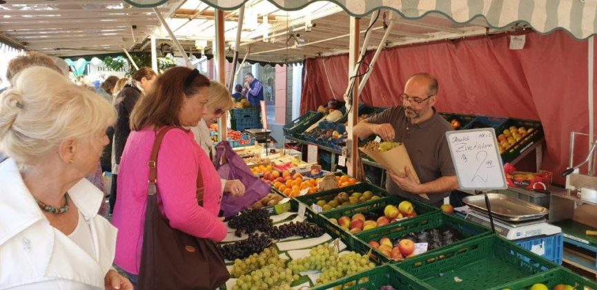 Herbst- und Bauernmarkt Lüttringhausen 2018, Marketingrat. Foto Sascha von Gerishem