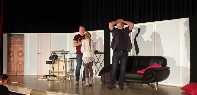 Lachmuskelkater mit Niveau