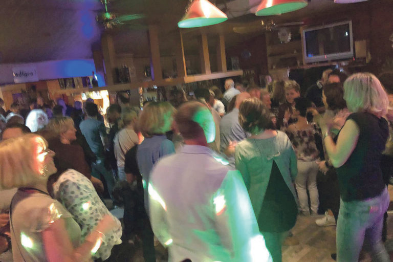 Tanz in den Mai: Große Party in der Dorfschänke