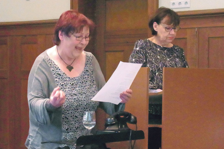 „Heute: Damenwahl“: Texte und Gedichte von und über Frauen