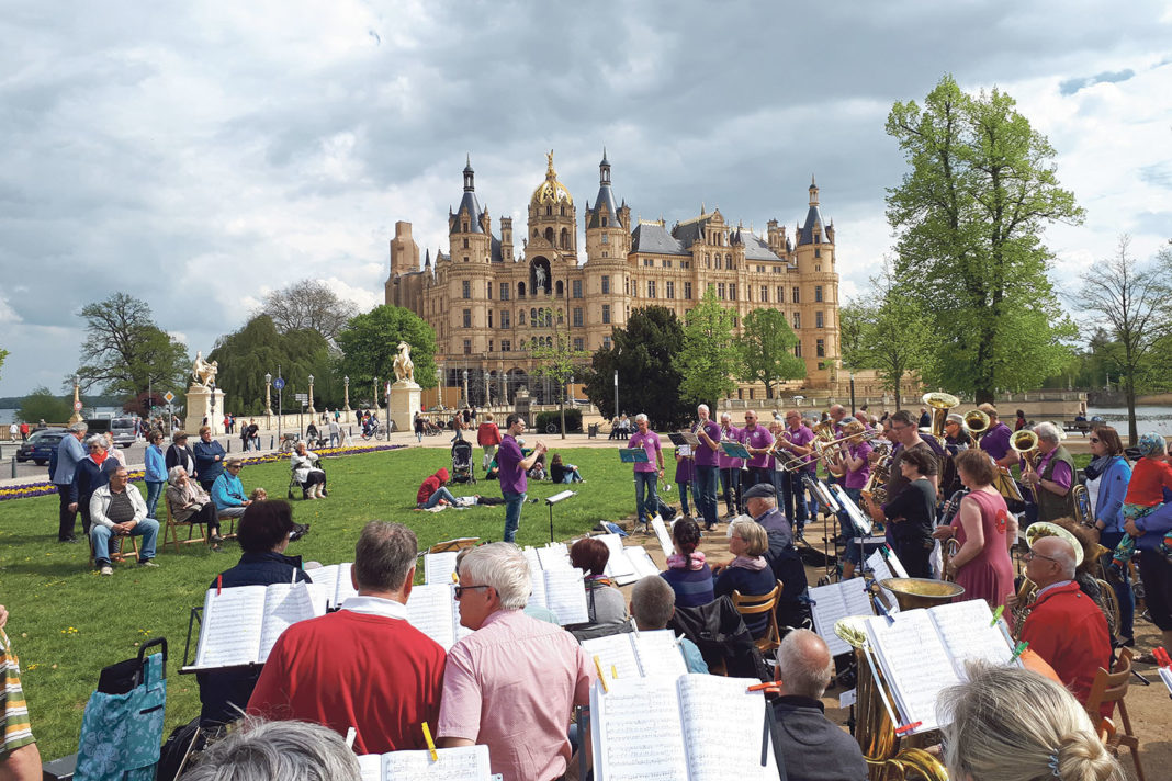 BläserInnen-Serenade mit den vereinigten Posaunenchören Schwerins. | Foto: privat