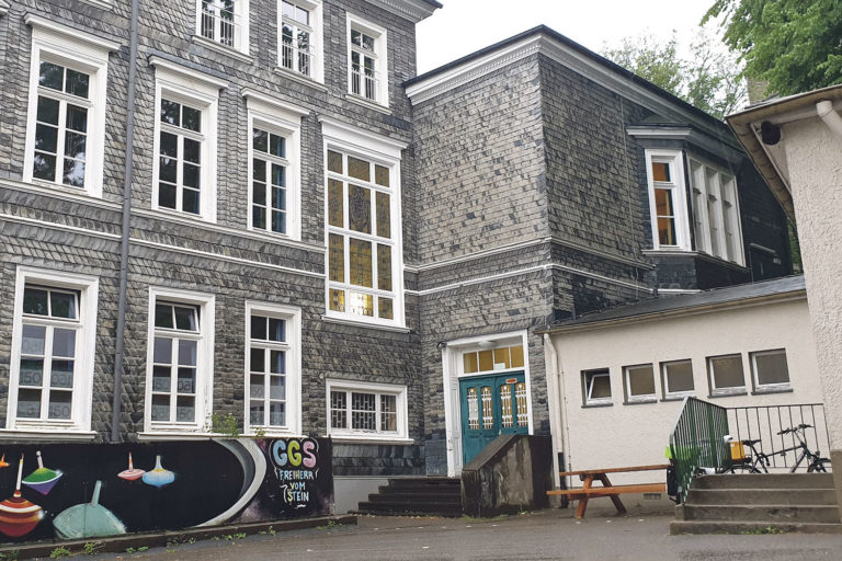 Wiedereinstieg in den Präsenzunterricht an Schulen