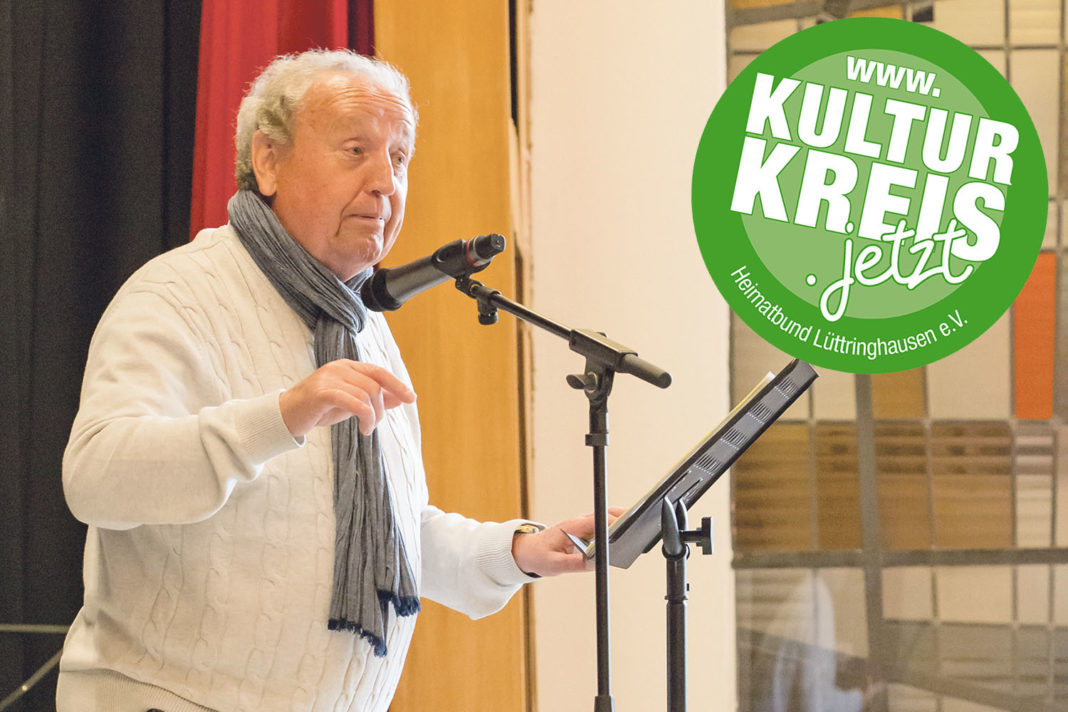 Horst Kalckert während der GertenBUCHstraße auf der CVJM-Bühne. | Foto: Juudo Fotografie – www.juudo-fotografie.de