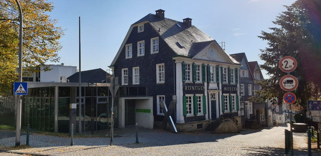 Das Deutsche Röntgen-Museum befindet sich in der Schwelmer Straße 41 in 42897 Remscheid-Lennep. Foto: Sascha von Gerishem