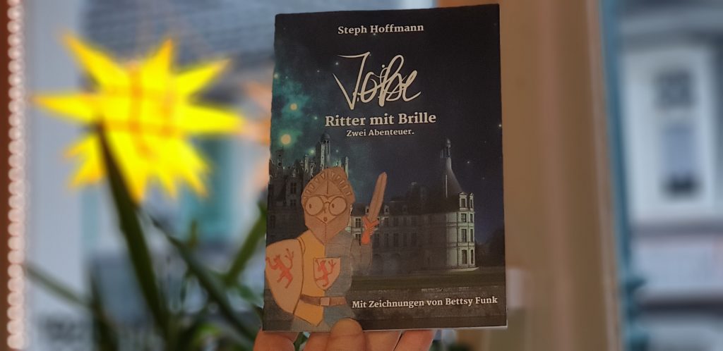 JoBe - Ritter mit Brille. Das neue Buch von Steph Hoffmann. Foto: Sascha von Gerishem