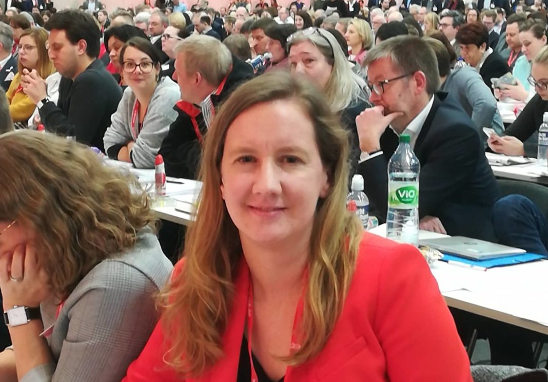 Dr. Stefanie Bluth von der SPD-Remscheid ist als Delegierte beim Bundesparteitag der SPD. Foto: Antonio Scarpino