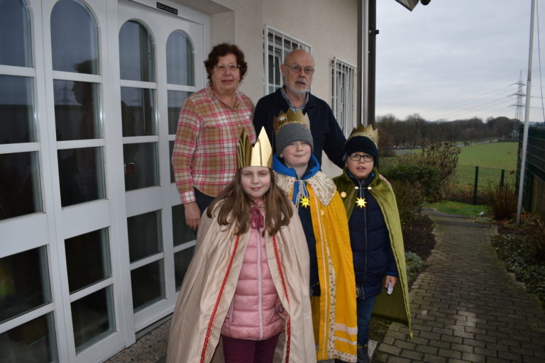 Unterwegs mit den Sternsingern