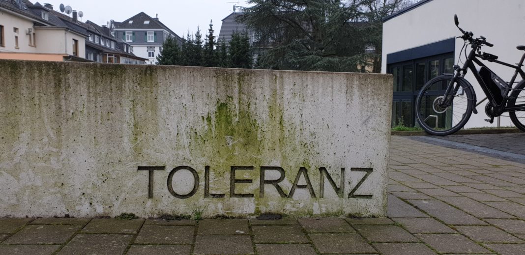 Toleranz. Foto: Sascha von Gerishem
