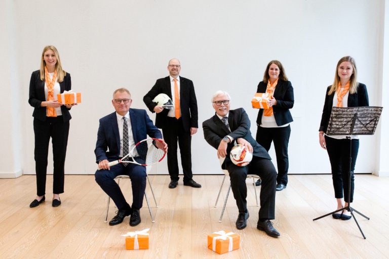 Volksbank unterstützt Vereine – Starthilfe aus der Krise