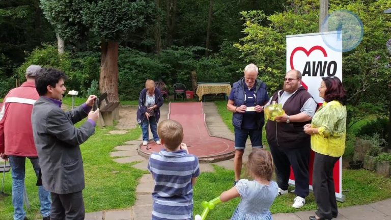 Die Sterngolf-Anlage in Lüttringhausen Klausen erhält Spenden für ein Spielhaus