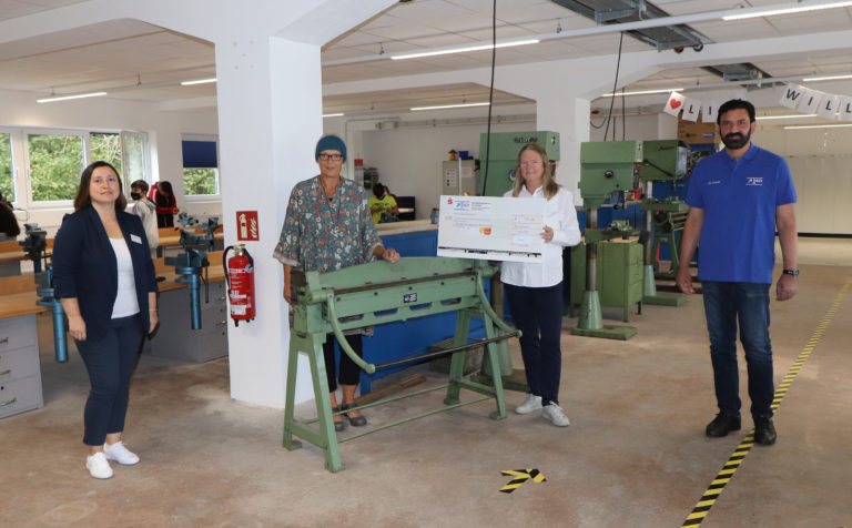 BZI spendet an „Nummer gegen Kummer“