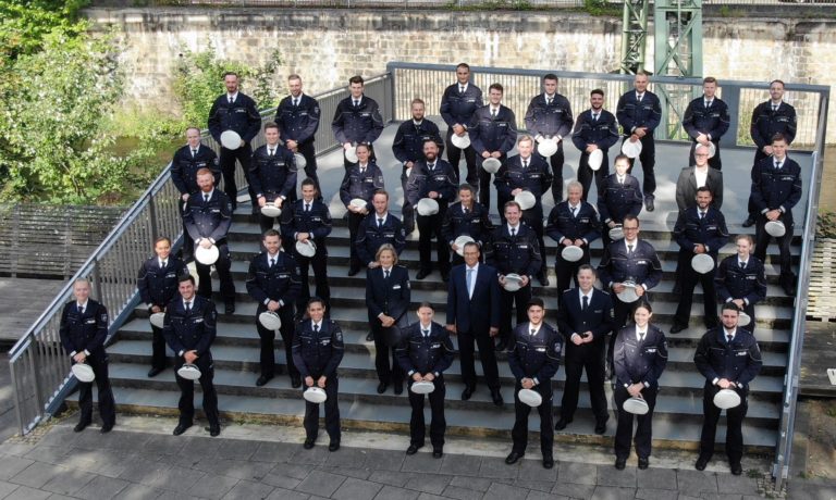 75 neue Polizist*innen im Städtedreieck