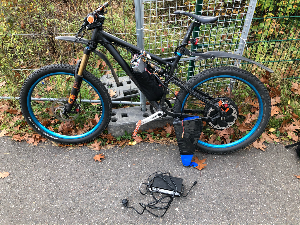 Ein selbstumgebautes Pedelec. Foto: Polizei RheinBerg