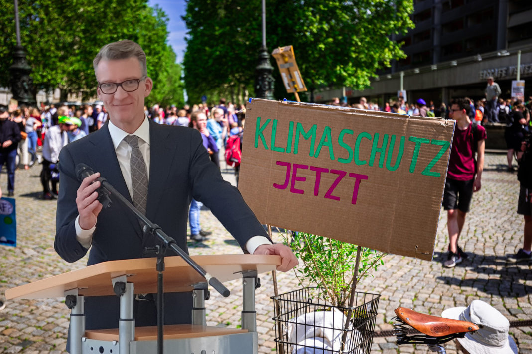 Der SPD-Landtagsabgeordnete Sven Wolf unterstützt die Absenkung des Wahlalters auf 16, um der Jugend mehr Mitspracherecht für ihre Zukunft zu geben. Collage: SvG / Wunderlich