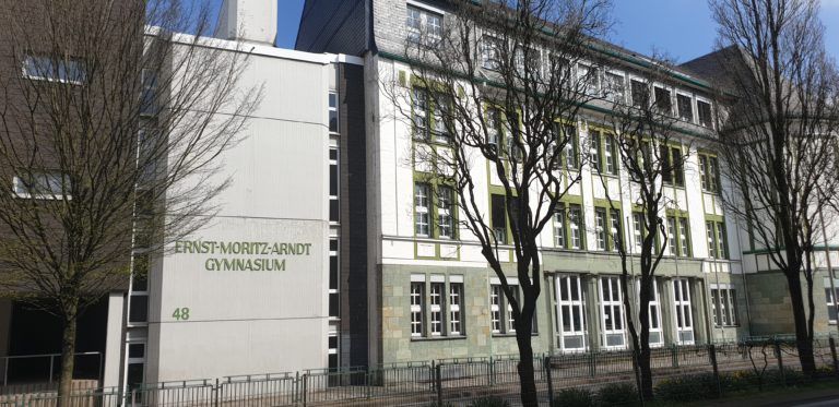 Neuinfektionen an Remscheider Schulen und Kitas – Schulschwimmen wird eingestellt