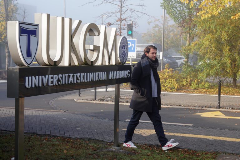 ZDF-Doku „Vergessene Helden“: Pflegekräfte in Coronazeiten