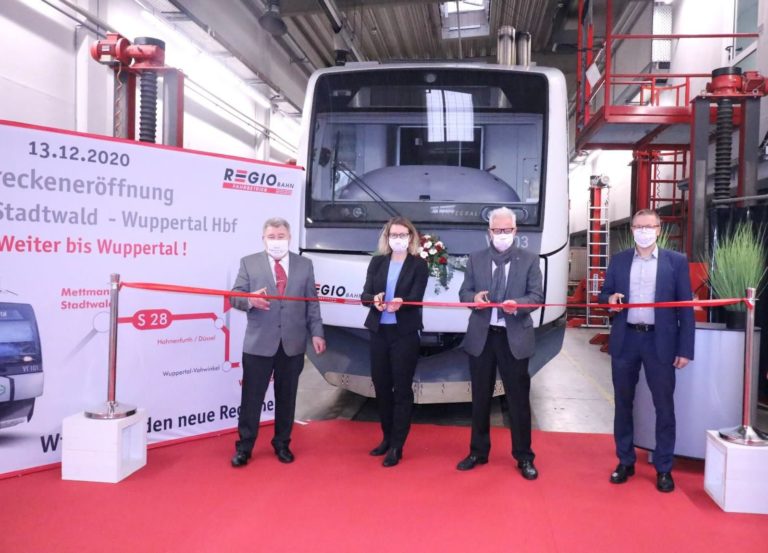 Regiobahn fährt nun zwischen Mettmann Stadtwald und Wuppertal Hauptbahnhof