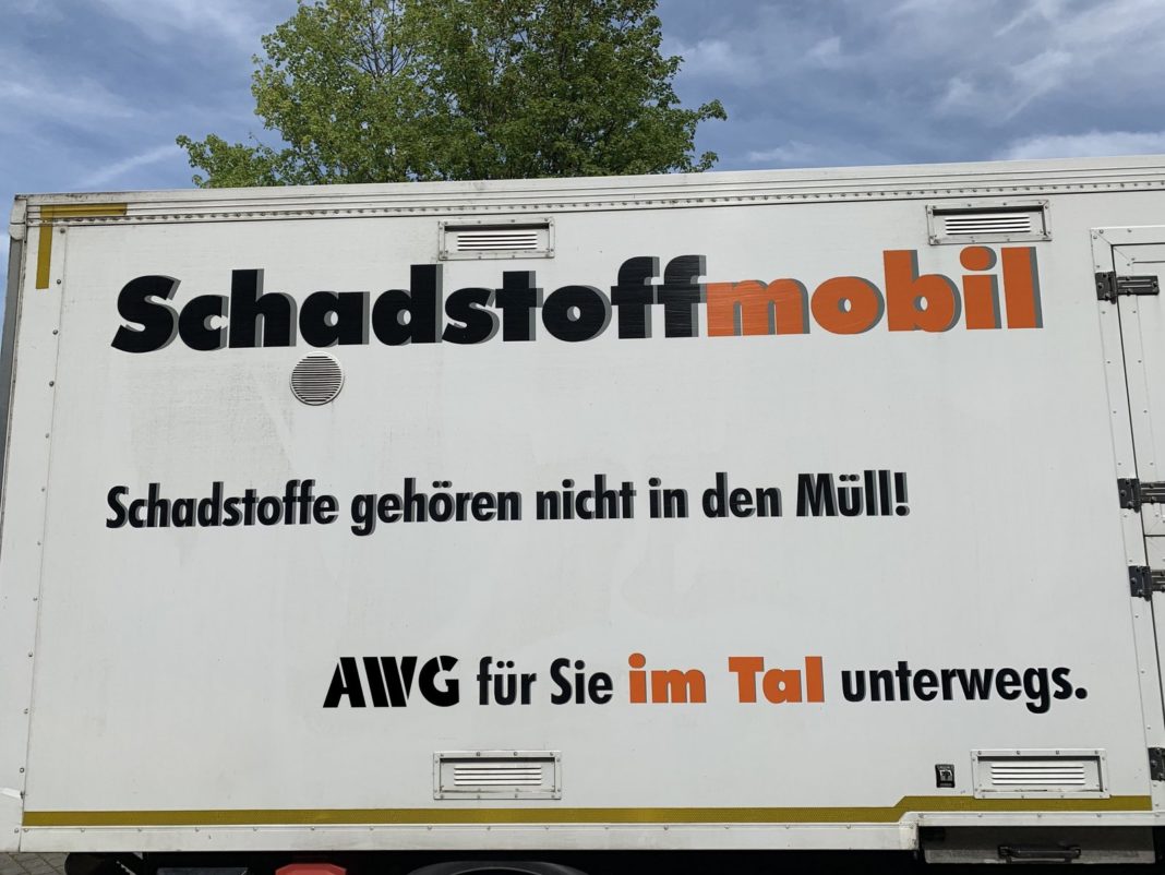 Seit, Dienstag, 26. Januar 2021, ist das AWG-Schadstoffmobil wieder im Einsatz. Die Termine gibt es im Abfallkalender und hier auf der AWG-Internetseite. Die AWG-Recyclinghöfe sind weiterhin geschlossen, das MHKW für Privatanlieferer und Gewerbekunden ohne Kundennummer ebenfalls. Foto: AWG