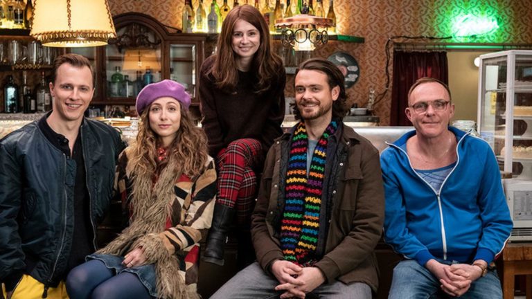 ZDFneo dreht zweite Staffel der Sitcom „Nix Festes“ mit Josefine Preuß