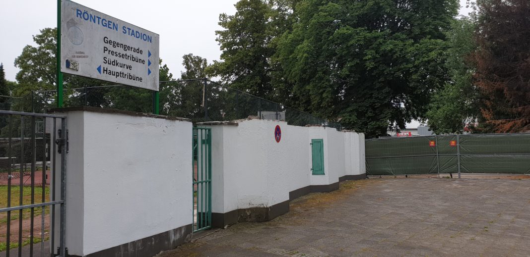 Das Röntgen-Stadion soll einem Outlet weichen - ausgerechnet in der Fairtrade-Town Remscheid. Foto: Sascha von Gerishem