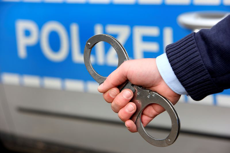 Festnahme. Symbolfoto Polizei-NRW.