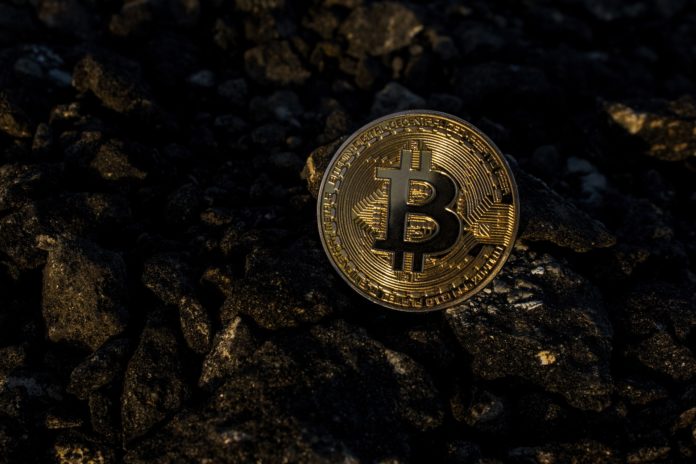 Mittlerweile gibt es viele verschiedene Kryptowährungen, nicht nur den Bitcoin. Polkadot ist noch recht neu am Markt, besitzt aber eine positive Prognose. Grafik: WorldSpectrum Mittlerweile gibt es viele verschiedene Kryptowährungen, nicht nur den Bitcoin. Polkadot ist noch recht neu am Markt, besitzt aber eine positive Prognose. Grafik: WorldSpectrum