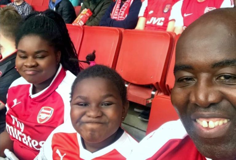 ZDFinfo: Doku über Rassismus in Englands Fußballszene