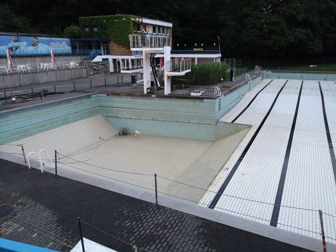 So sah das Freibad Eschbachtal nach dem Einsatz der Jugendfeuerwehr Remscheid aus. Foto: Feuerwehr Remscheid