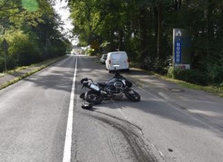 Verkehrsunfall mit Motorrad. Foto: Polizei RheinBerg