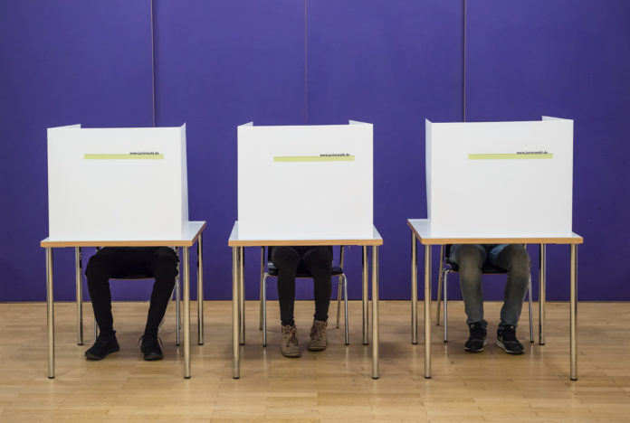 Juniorwahl: 1.5 Millionen Jugendliche gehen bei Bundestagswahl der Jugend von heute bis Freitag an die Wahlurnen. ©Kumulus e.V. Juniorwahl: 1.5 Millionen Jugendliche gehen bei Bundestagswahl der Jugend von heute bis Freitag an die Wahlurnen. ©Kumulus e.V.