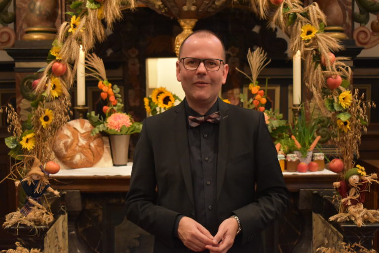 Ein Organist, dem man die Freude ansieht