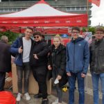 Ein paar der vielen aktiven Jusos vor dem SPD-Stand. Darunter Daniel Pilz und Jugendrätin Lara Heibeck. Foto: Sascha von Gerishem